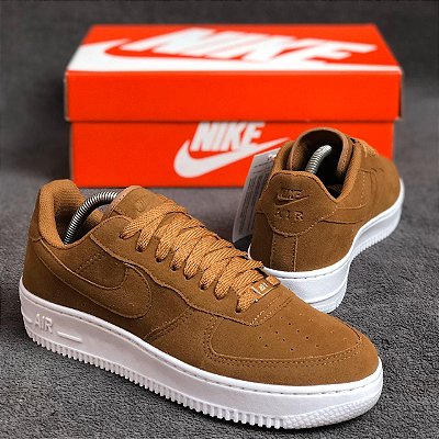 air force preto com solado branco