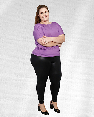 Blusa feminina de viscolycra lisa com decote canoa - Ref 66.42