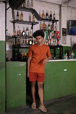 Camiseta Básica Algodão Caramelo