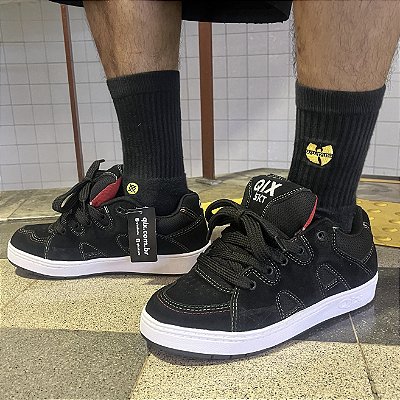 Tênis Qix Plaza Camurça Preto/Vermelho
