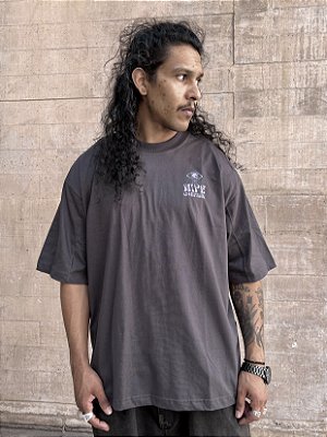 Camiseta Nipe Oversized Galeria Psicodélica Preto