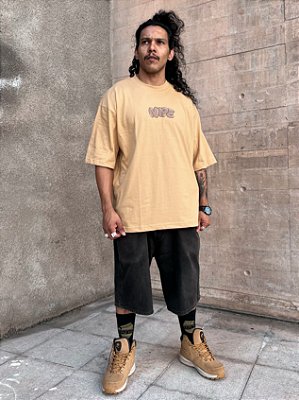 Camiseta Nipe Oversized Downtown Crew Bege