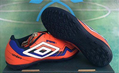 Chuteira Society Umbro Prisma +