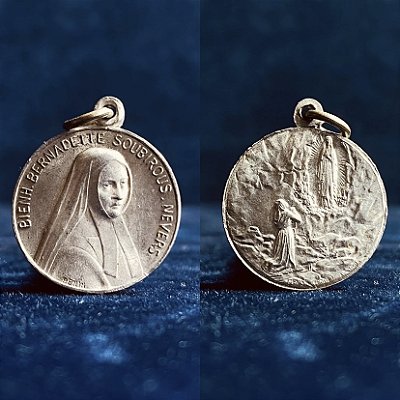 Medalha de Santa Bernadette - 1925-1933