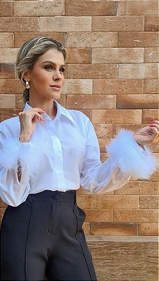 camisa off white de plumas - luzia fazzolli
