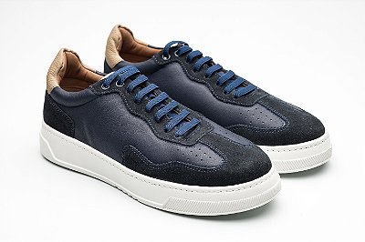 Sneaker de Couro Marinho