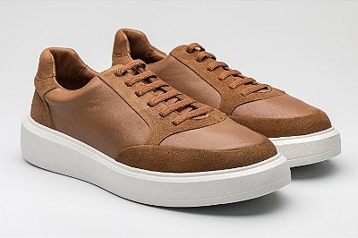 Sneaker Queens Canela