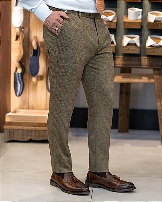 Calça de Alfaiataria com Fivela Khaki Espinha de Peixe