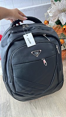 Mochila preta USB couro Eco 1803