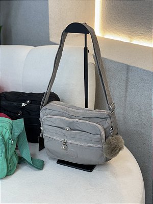 Bolsa transversal c/ pom pom - 2366