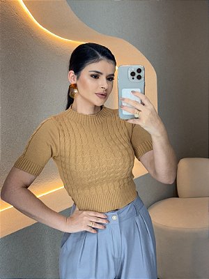 Blusa/cropped em trico camila