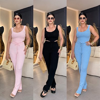 Conjunto em tricô cropped + calça