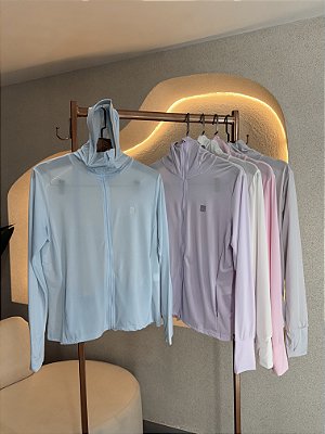 Casaco c/ capuz microfibra