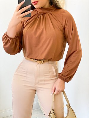 Blusa Manga Longa de Gola