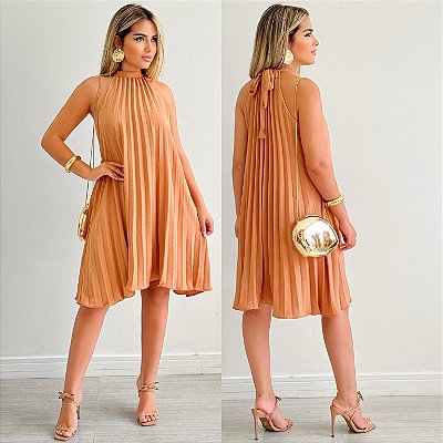 Vestido Plissado De Gola
