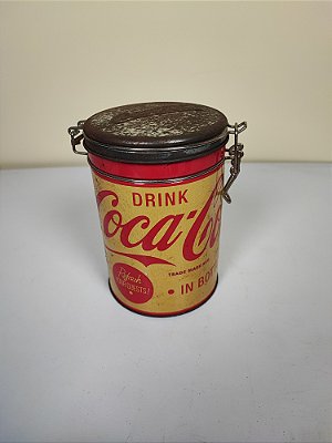 Coca Cola Original Tampa E Trava Litografada Dourada
