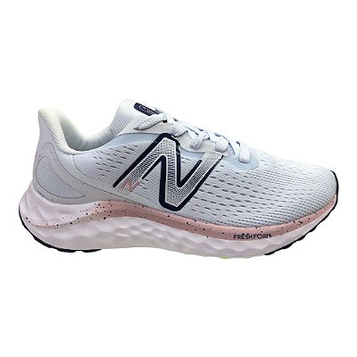 Tênis Feminino New Balance Fresh Foam Arishiv4 - WARISZI4 - Azul Claro