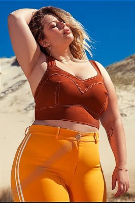 Top Marrom Plus Size Pesponto
