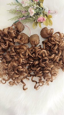 Cabelo Cacheado curto Castanho Claro (Medida 20cmx 60cm de extensão)