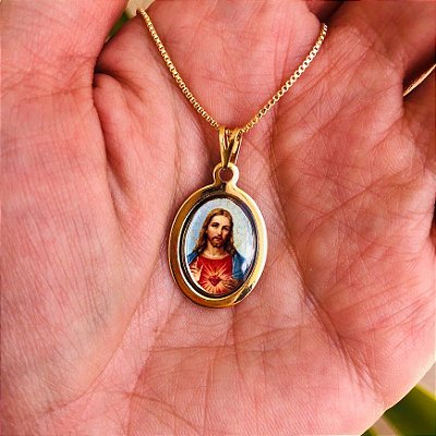 Colar com Medalha Oval do Sagrado Coração de Jesus