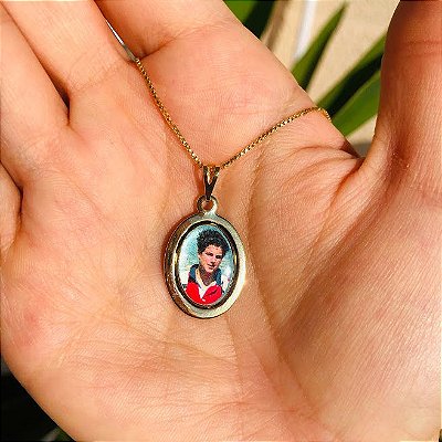 Colar com Medalha Oval do Beato Carlo Acutis
