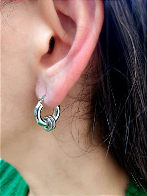 Brinco Argolinha com pingente Banhado no Ródio Branco