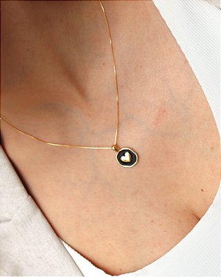 Colar Coração com Resina Banhado no Ouro 18K