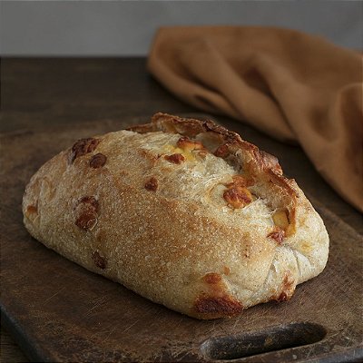 Pão Parmesão com Tomilho - Fermentação Natural - 500g