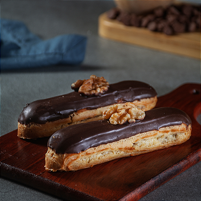 Éclair de doce de leite com nozes - 02 unidades