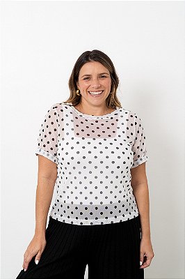 Blusa Tule Poá Manga Curta