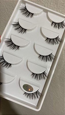 Cartela com 5 Pares de Cílios Postiços 3D MINK C05