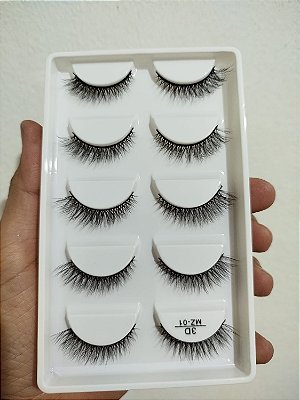 Cartela com 5 Pares de Cílios Postiços 3D MZ01 CAT  (GATINHO)