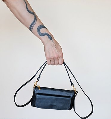 BOLSA CLUTCH EM COURO PRETA