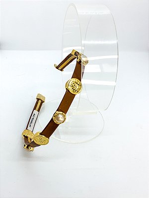 Tiara couro medalhão e pérolas - Vintage story
