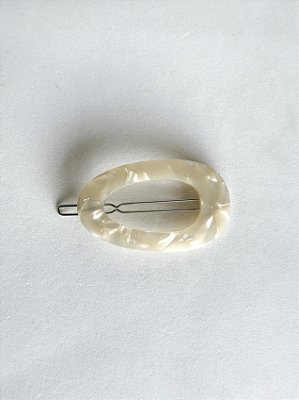 Presilha Forma Orgânica Madrepérola