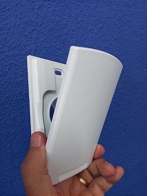 Tomada de aspiração lisa branca BEAM