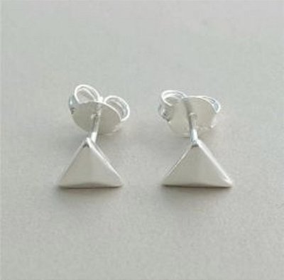 Brinco Triângulo Pequeno