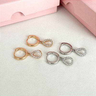 Brinco Argola Lisa com Gota Vazada Cravejada