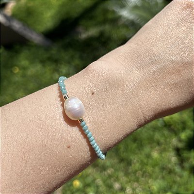 Pulseira silicone cristais turquesa e pérola arroz