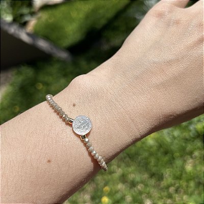 Pulseira silicone cristais marrom claro e São Bento