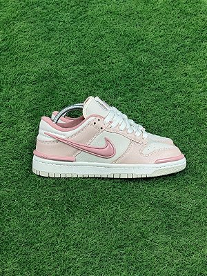 Nike Dunk Low Twist 'Off Rose'