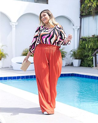 Calça Pantalona Lisa plus size