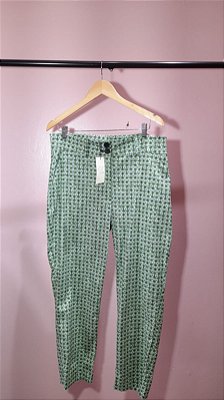 Calça Estampada Plus Size