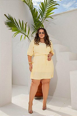 Vestido Curto Textura Amarelo Plus Size