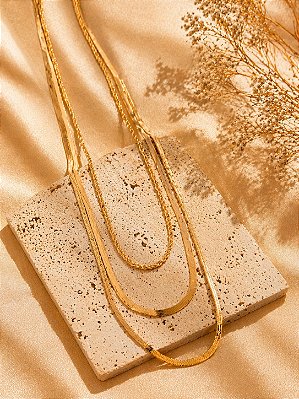 Colar Camada Metal Dourado