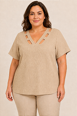 Blusa Recorte Busto Aberto Plus Size