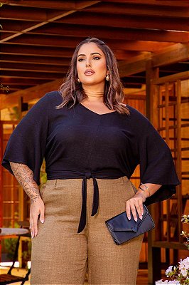 Blusa Laco Barra Liso Plus Size