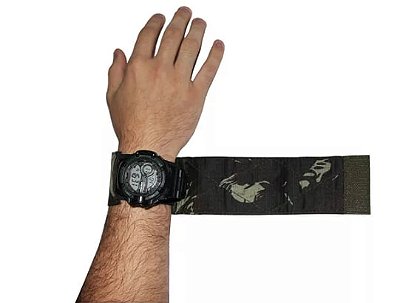 PROTETOR DE RELÓGIO CAMUFLADO - EB