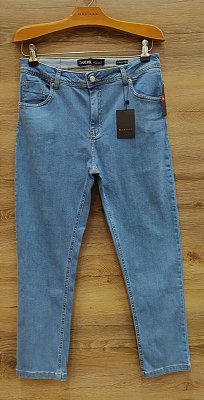 $68,90 UNIT / CALÇA CROPPED PLUS LAV MEDIA / GRADE: 46/2  48/2  50/2  52/2= 8 PEÇAS