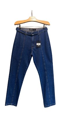 $69;90 UNIT /CALÇA RETA COM  RECORTE CINTO / GRADE:36/1 38/2 40/2 42/2 44/2 46/1=1O PEÇAS